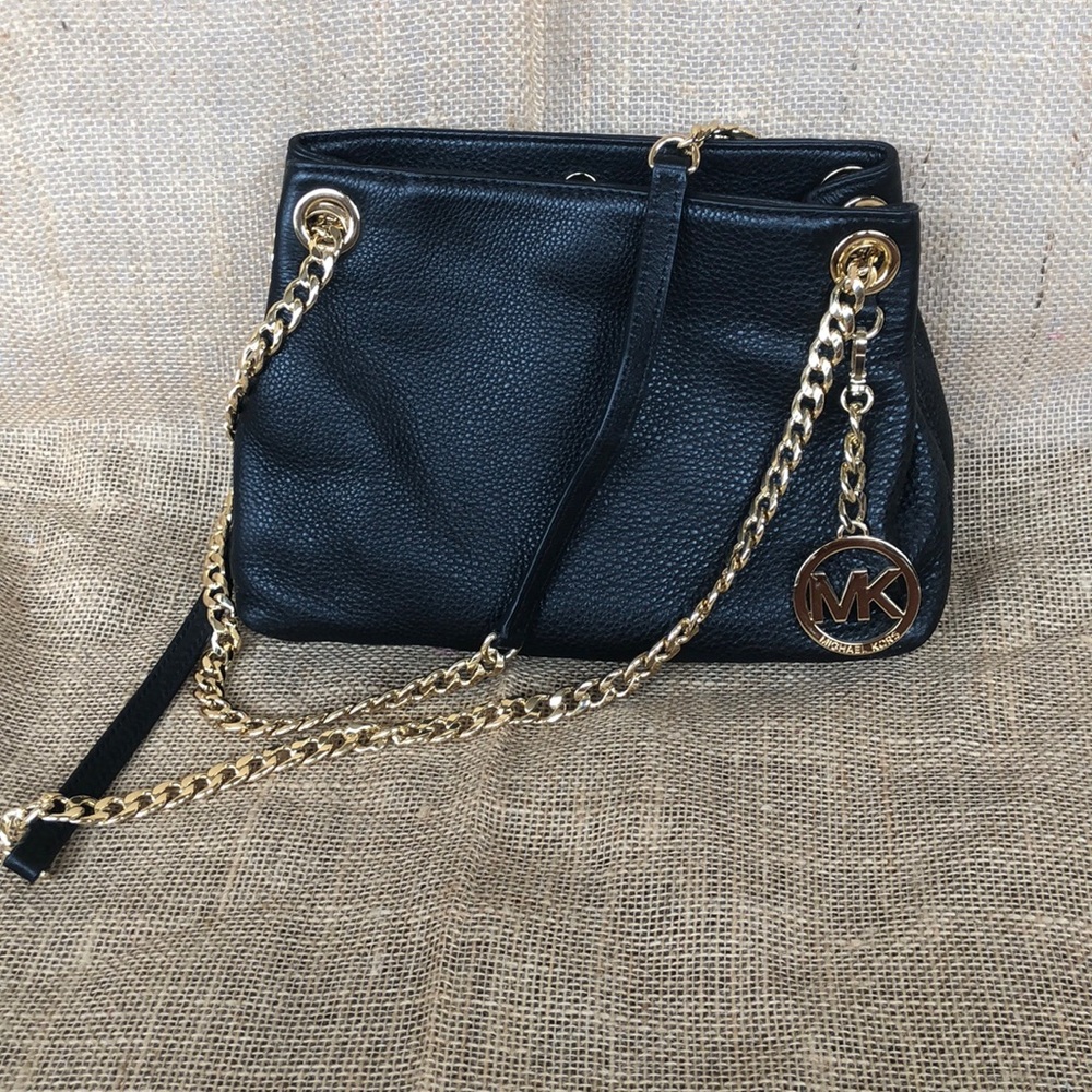 Small black Michael Kors purse